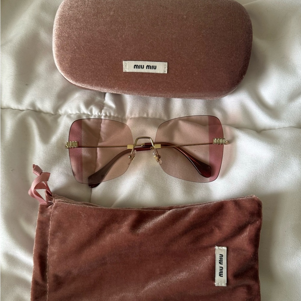 Miu Miu Gold Pink Square Manière Sunglasses